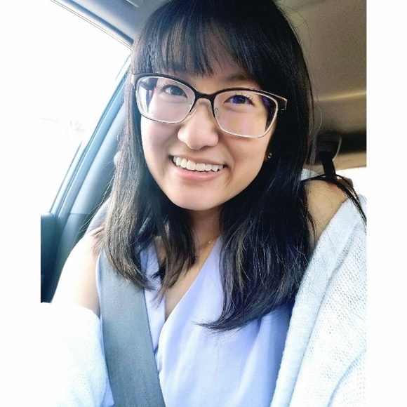 Meet the Posher - Picture 2 of 6